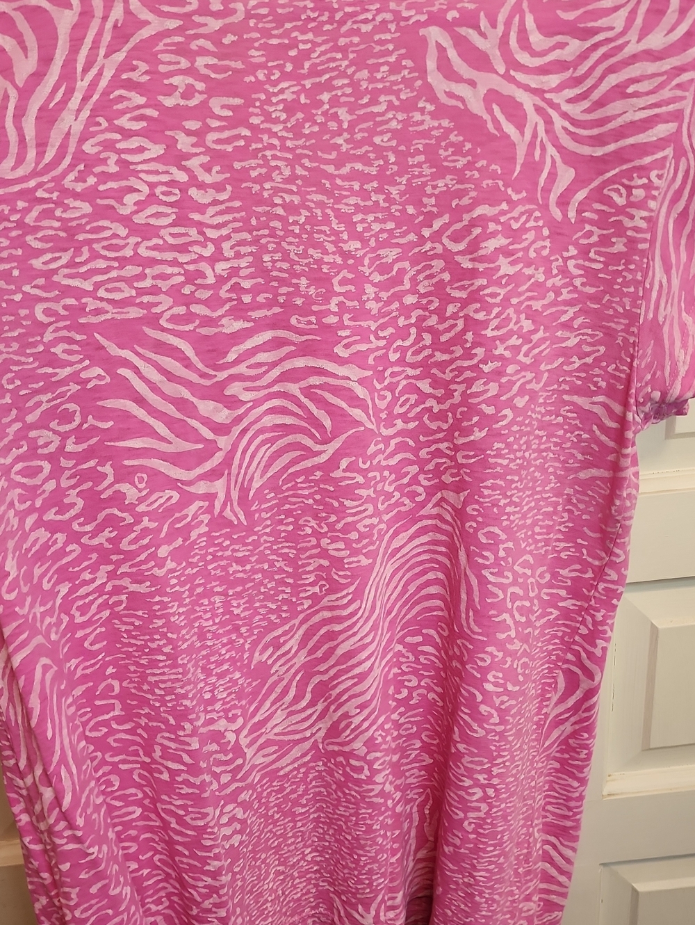 FRESH PRODUCE Pink and White Scoop Neck Tee Lightweight For Summer Beach Resort - Picture 8 of 8
